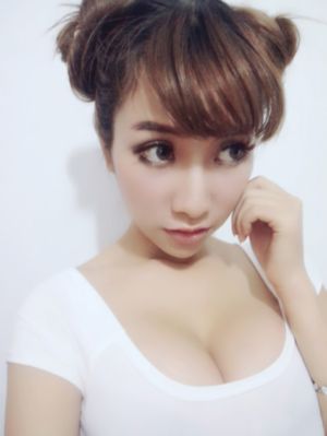 关晓彤三级在线播放